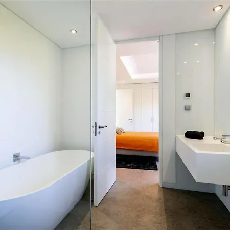 Luxury With Heated Pool, Cinema, And Sauna In Prime Location In Quinta Do *